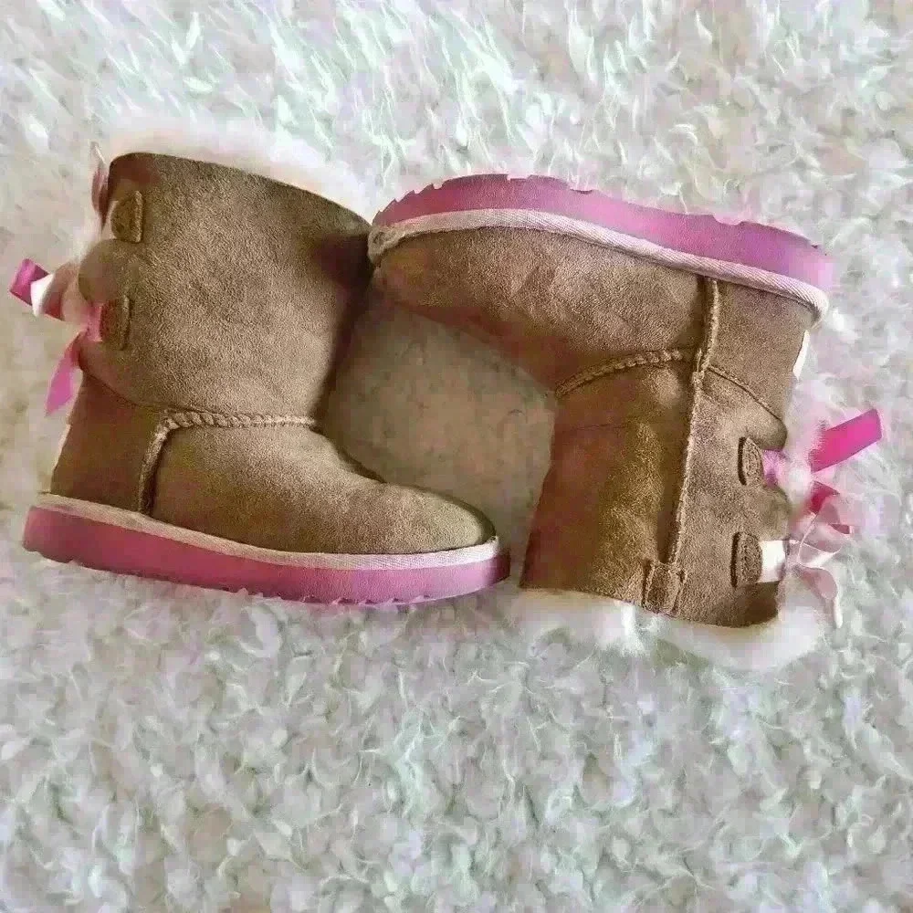 Ugg Baby Girls Bailey Bow II Azalea Boot - Picture 3 of 8